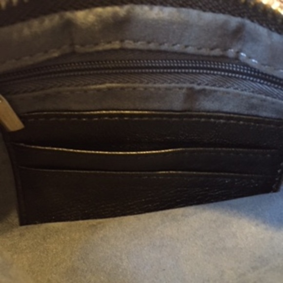 🔴 Glossy Black Handbag Butler Wristlet - Picture 4 of 5